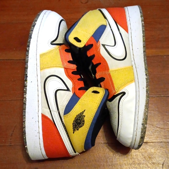 AIR JORDAN 1 MID SE GS 'MULTI-COLOR-CANVAS' SZ 6.5Y OR WOMEN'S 8 - Picture 5 of 8